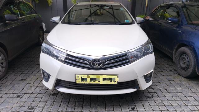 Corola Altis